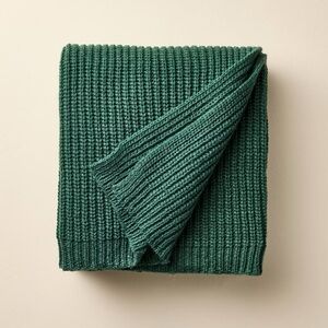 50"x60" nwt Knit Value Throw Blanket Green - Hearth & Hand with Magnolia